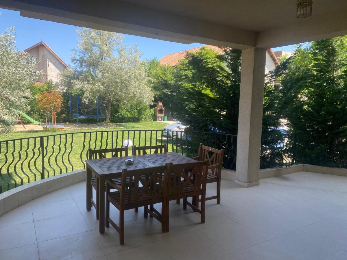 Breeze Villa Mamaia Nord Năvodari Eksteriør billede