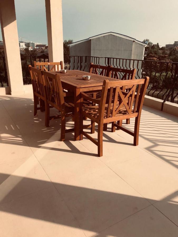 Breeze Villa Mamaia Nord Năvodari Eksteriør billede