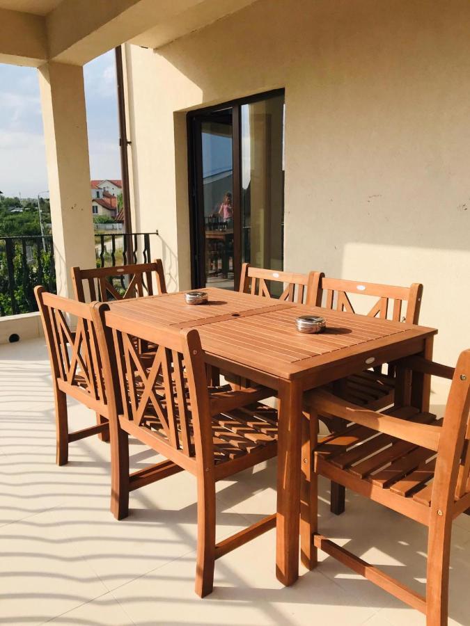 Breeze Villa Mamaia Nord Năvodari Eksteriør billede